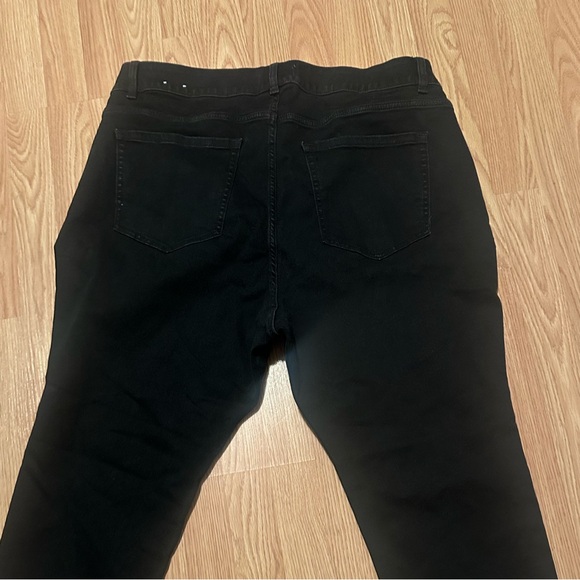 Lane Bryant Size 24 Black Skinny Leg Jeans - Picture 3 of 5